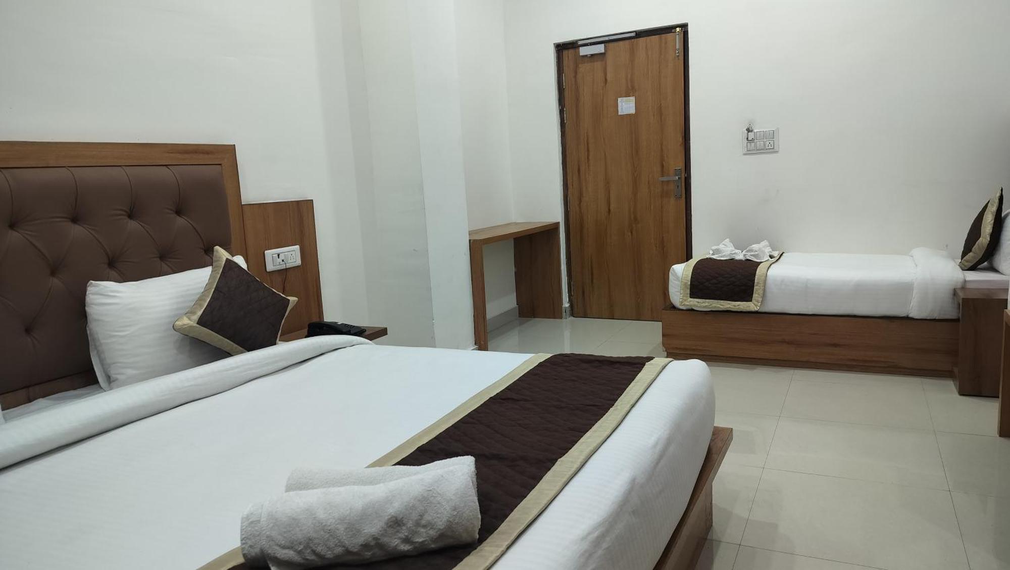 Hotel Binwa View Baijnāth エクステリア 写真