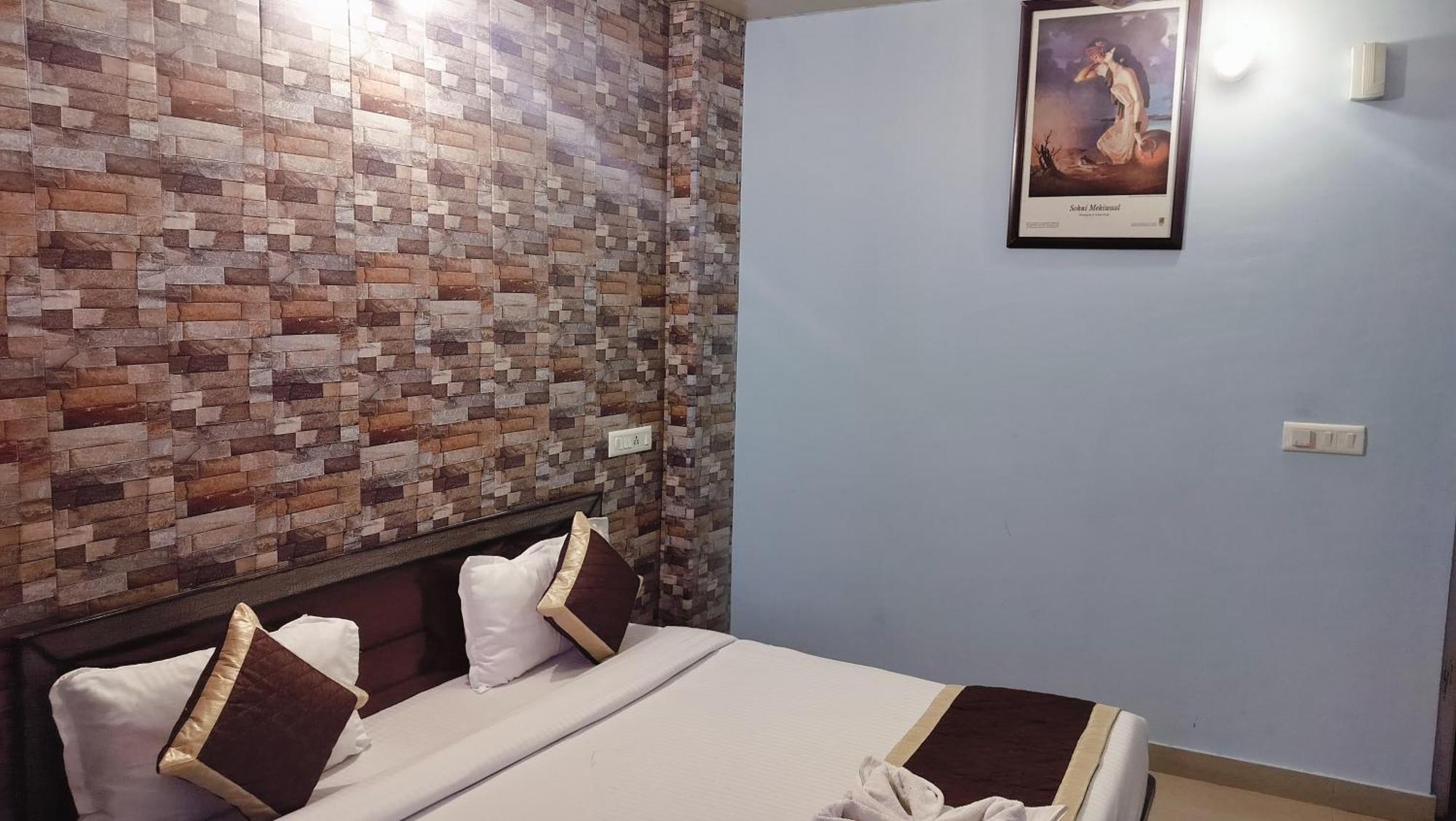 Hotel Binwa View Baijnāth エクステリア 写真