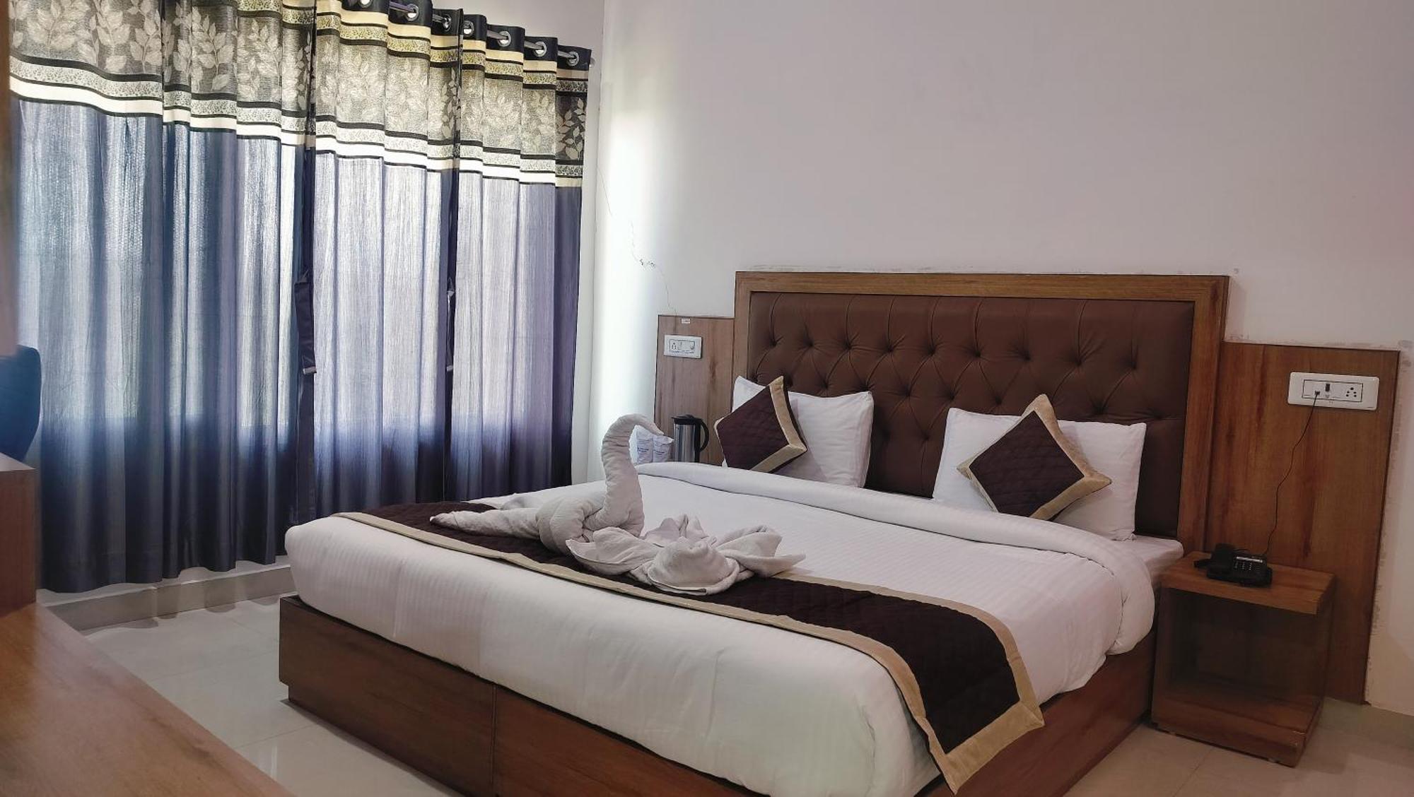Hotel Binwa View Baijnāth エクステリア 写真