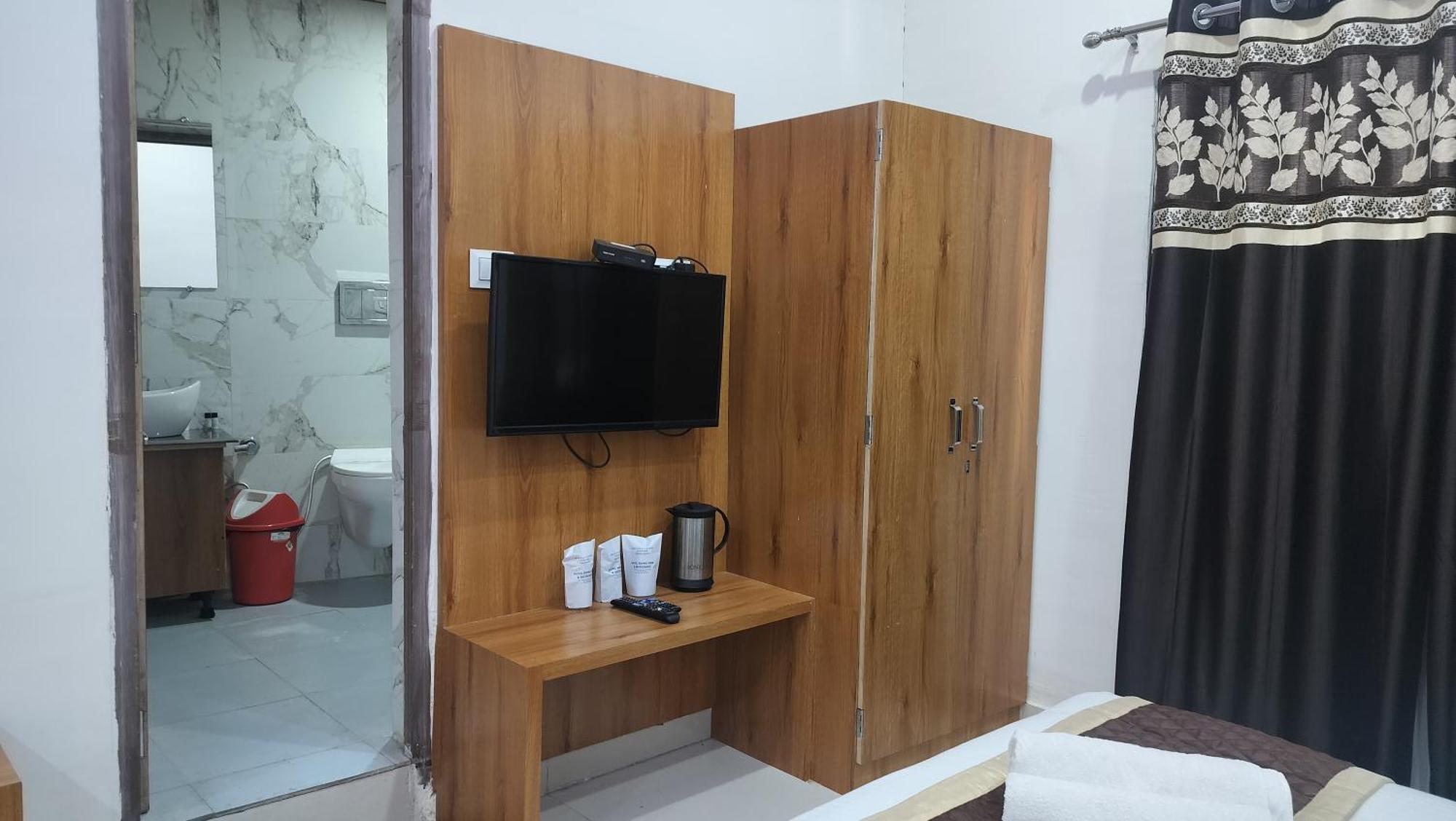 Hotel Binwa View Baijnāth エクステリア 写真